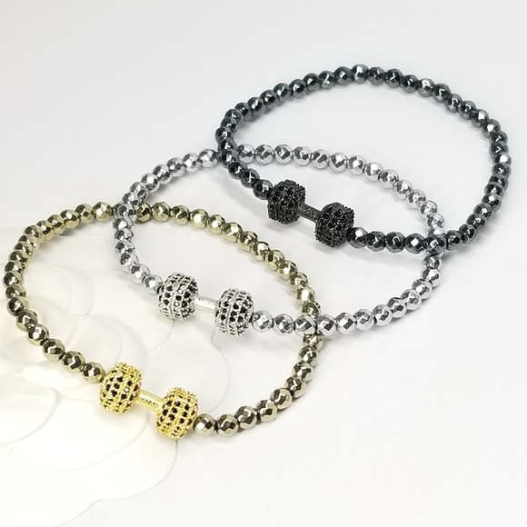 @mrsmarsden 4pc x Dumbbell Pave CZ Hematite Stretch Bracelet NEW - Picture 2 of 6